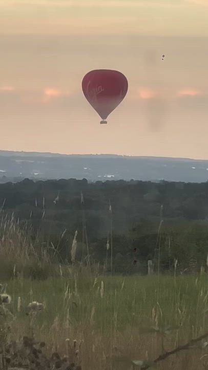 Sunset journey to the festival site